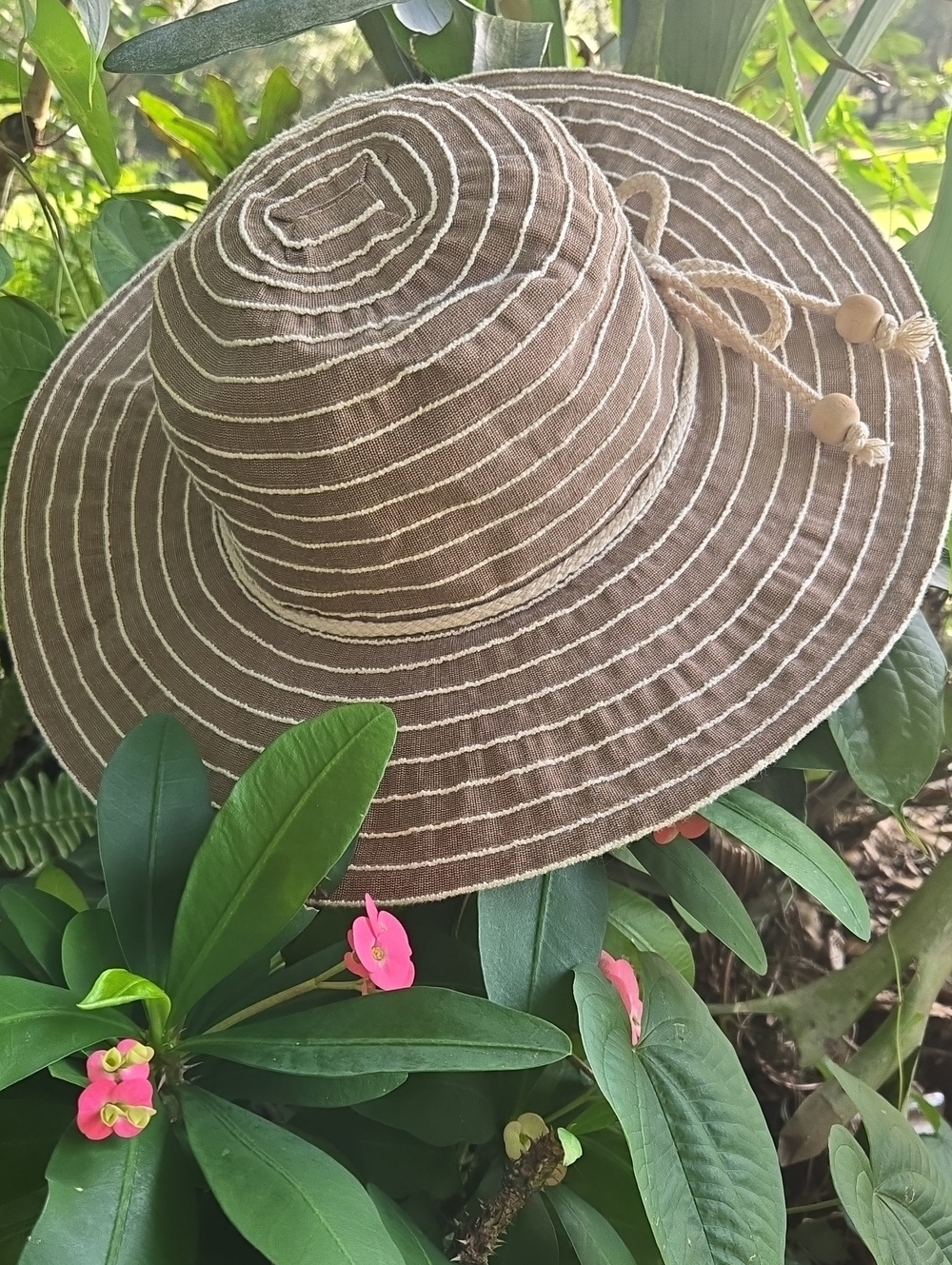 Striped Wide Brim Sun Hat - Brown with Cream Trim